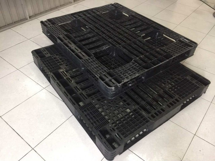 Kích thước pallet nhựa cũ 1300x1100x120mm