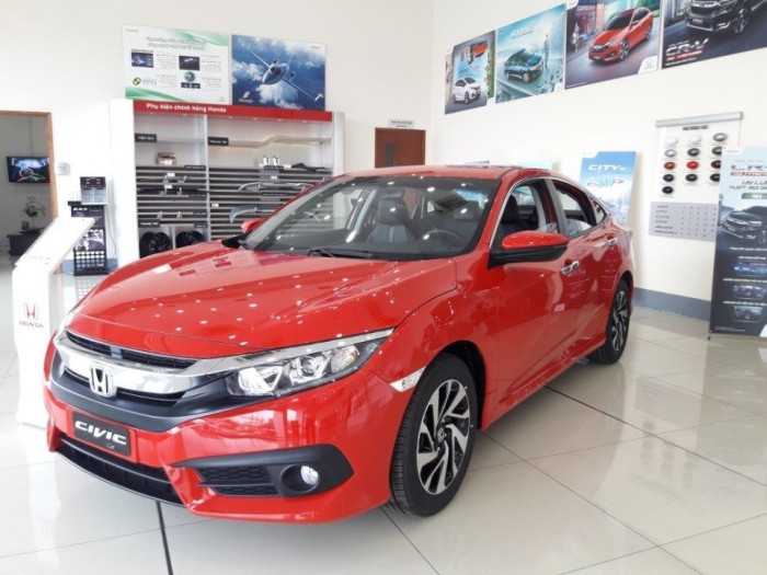  So sánh Honda Civic 1.8E 2018 phiên bản Việt Nam và phiên bản nhập khẩu Thái Lan