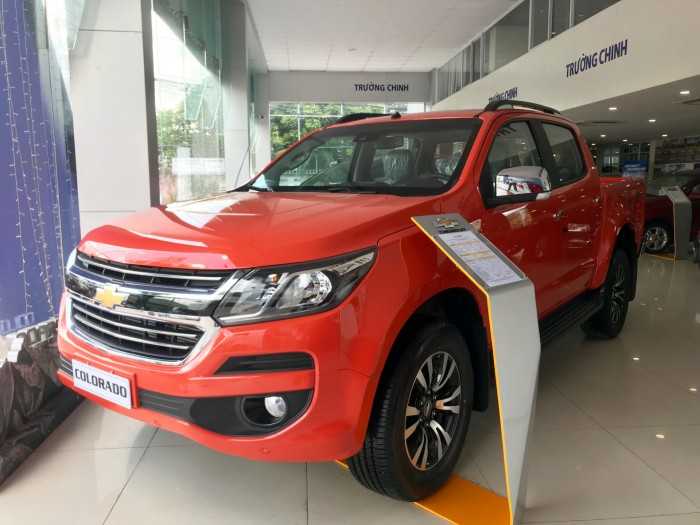 Chevrolet Colorado 2018 giá lăn bánh - Xem so sánh giá Chevrolet Colorado 2018 từ nhiều đại lý uy tín trên MXH MuaBanNhanh