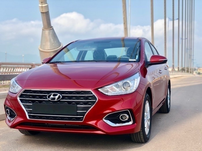 Giá xe Hyundai Accent 2018 - thông số kỹ thuật, hình ảnh, người dùng đánh giá và giá bán xe Hyundai Accent mới nhất