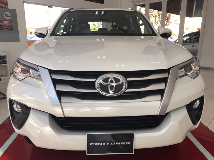 Giá xe Fortuner 2018 máy dầu - Xem so sánh giá xe Fortuner 2018 từ nhiều đại lý xe Toyota uy tín trên MXH MuaBanNhanh