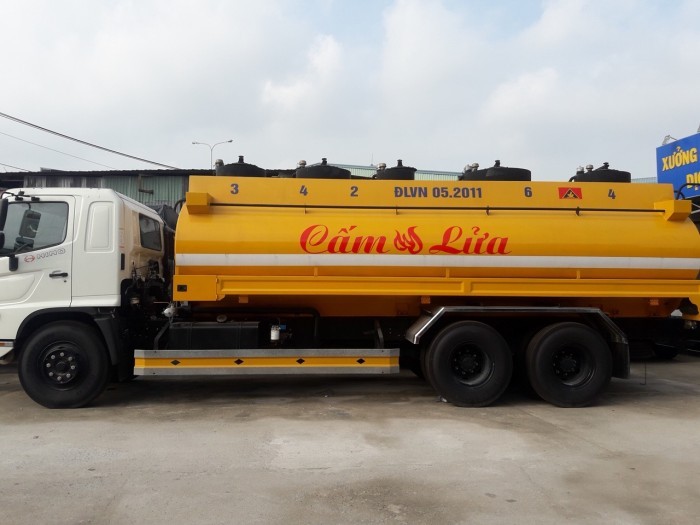 Giá xe tải Hino bồn xăng 19 khối