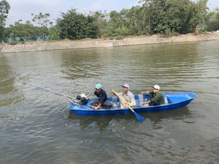 Thuyền Composite màu xanh - MuaBanNhanh