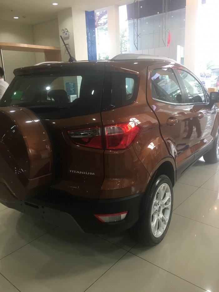 Giá xe Ford Ecosport 2018 Titanium