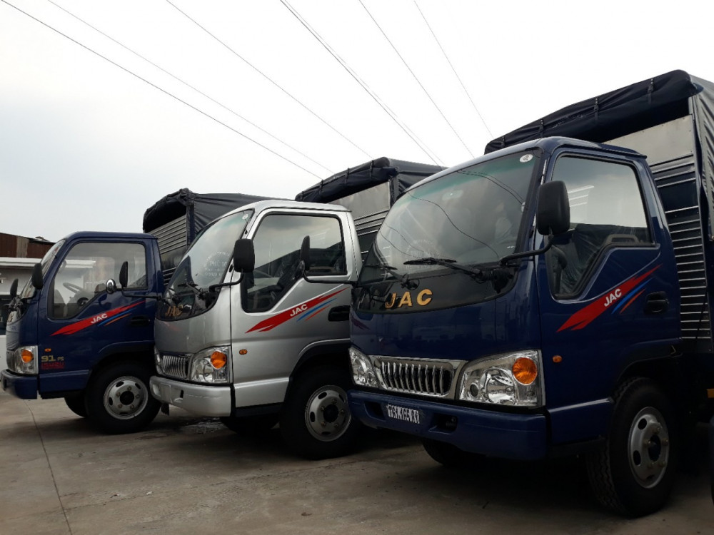 Mua xe tải Jac 2t4 đủ thùng hàng