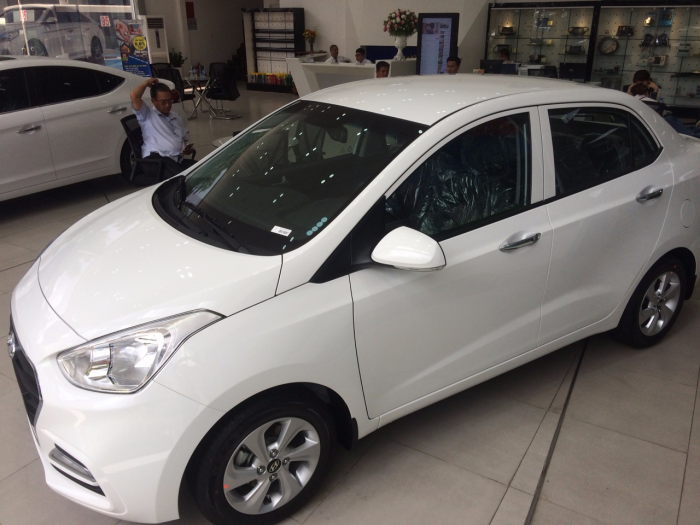 Hyundai i10 giá lăn bánh - Xem so sánh giá hyundai i10 từ nhiều đại lý uy tín trên MXH MuaBanNhanh