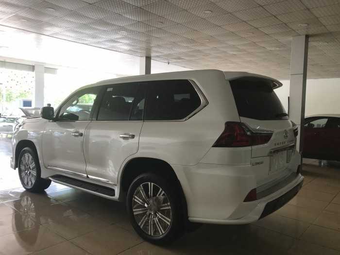 Những nguyên tắc cần nắm trước khi mua xe Lexus LX570 cũ nhập khẩu