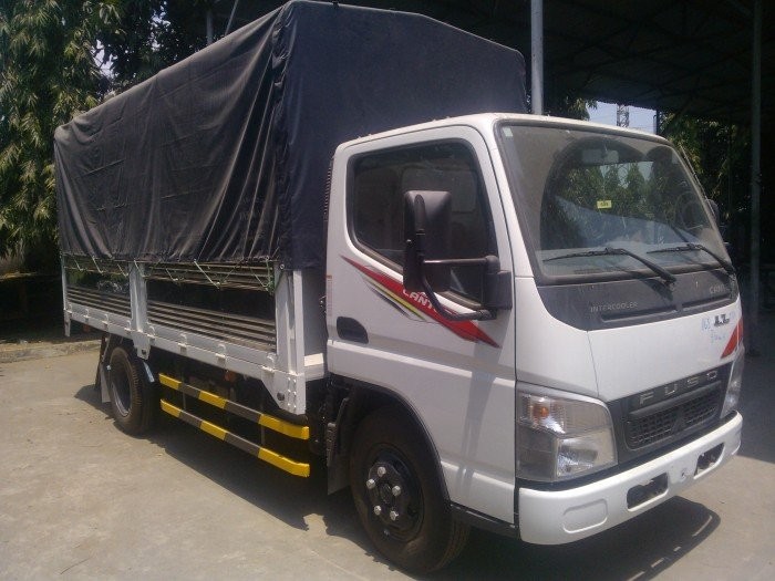 Kinh nghiệm mua xe tải Mitsubishi Fuso Canter cũ được gi&aacute;