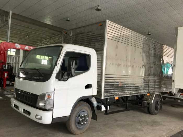 Giá xe tải Fuso cập nhất mới nhất 2018